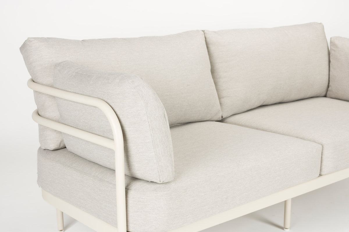 Outdoor-Set Vista + Sofatisch Vista in beige präsentiert im Onlineshop von KAQTU Design AG. Loungeset ist von Zuiver