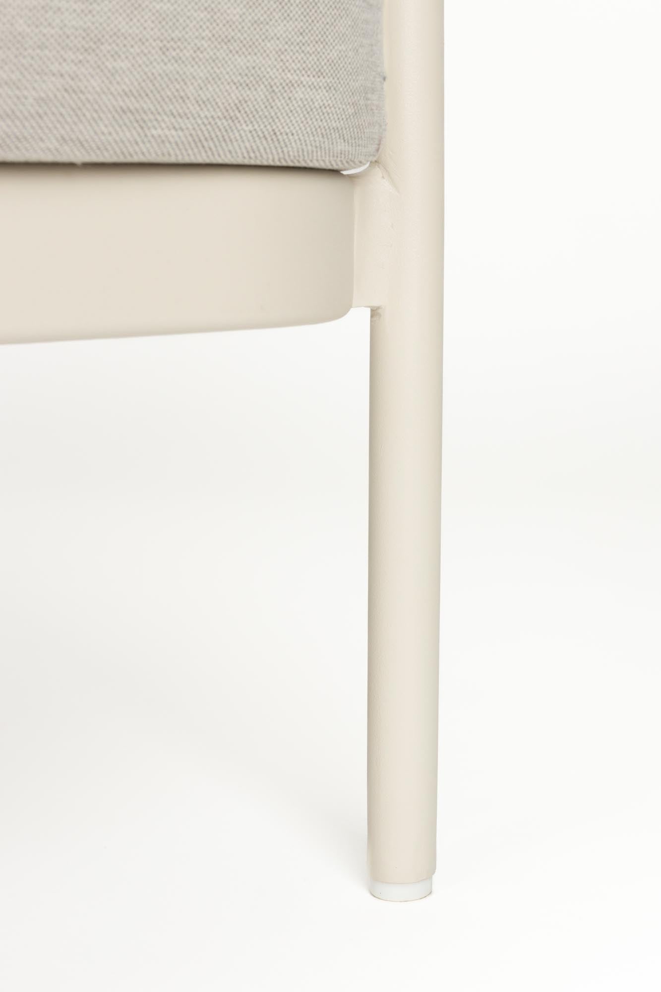 Outdoor-Set Vista + Sofatisch Vista in Beige präsentiert im Onlineshop von KAQTU Design AG. Loungeset ist von Zuiver