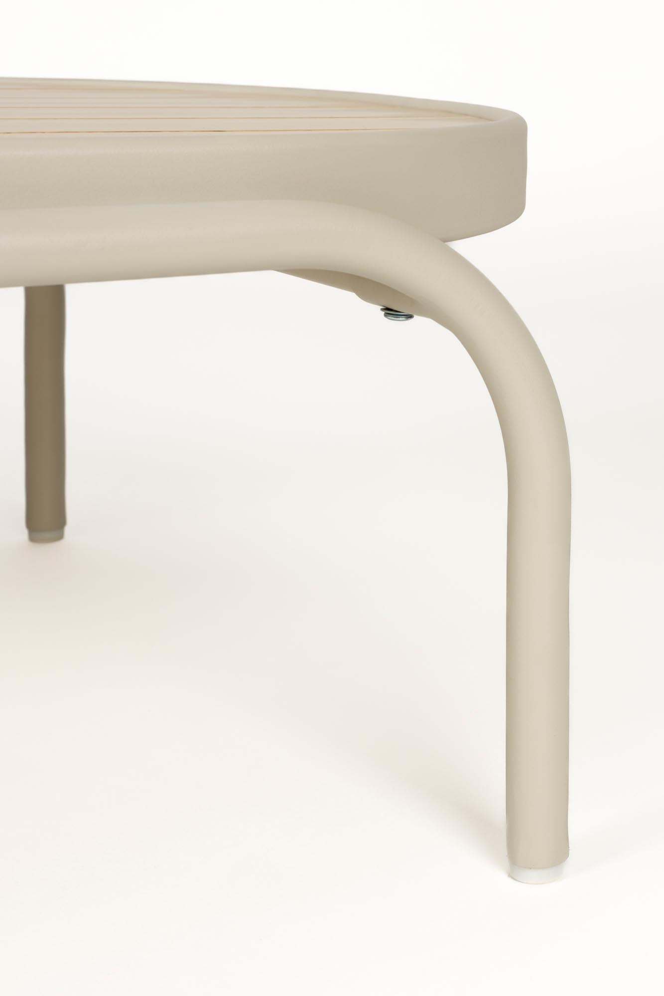 Outdoor-Set Vista + Sofatisch Vista in Beige präsentiert im Onlineshop von KAQTU Design AG. Loungeset ist von Zuiver