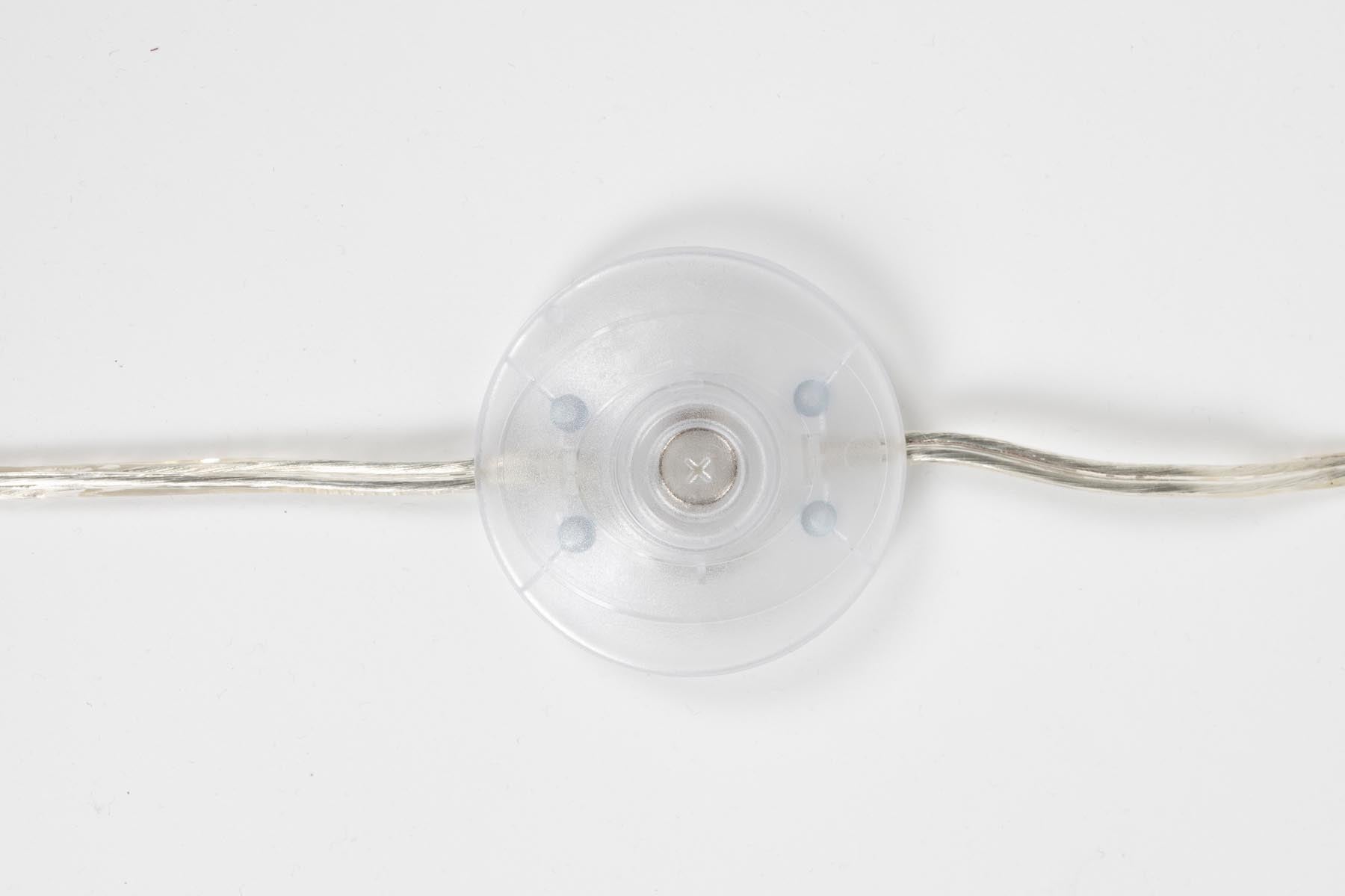 Stehleuchte Tripod in Beige präsentiert im Onlineshop von KAQTU Design AG. Stehleuchte ist von Zuiver