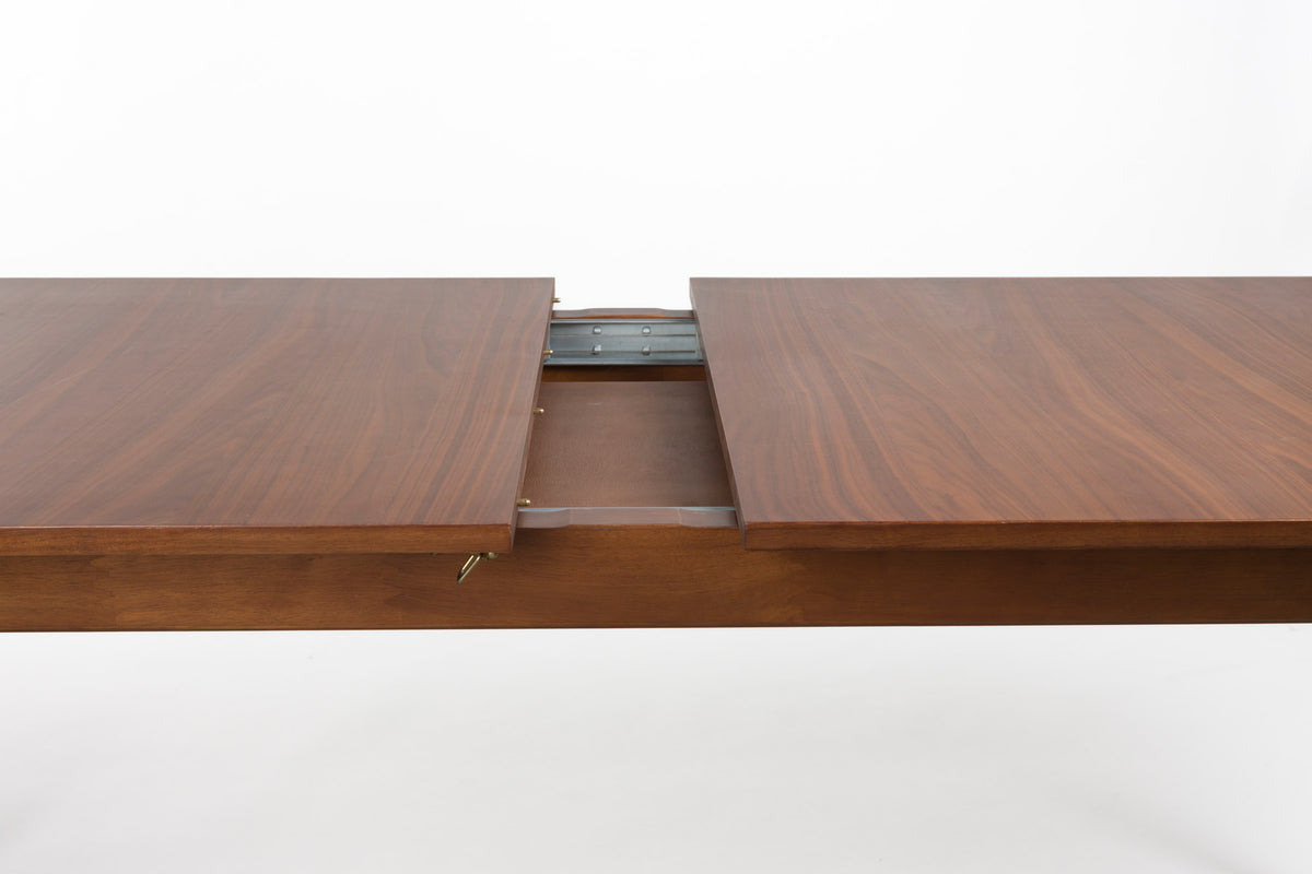 Esstisch Ellen in Braun präsentiert im Onlineshop von KAQTU Design AG. Esstisch ist von Zuiver