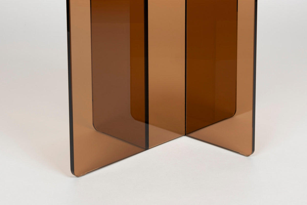 Beistelltisch Linea in Braun präsentiert im Onlineshop von KAQTU Design AG. Beistelltisch ist von Zuiver