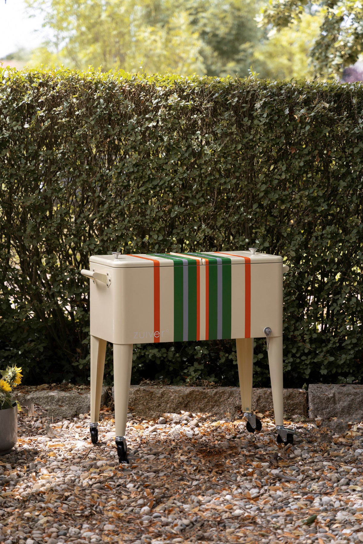 Cooler Be Cool in Mehrfarbig präsentiert im Onlineshop von KAQTU Design AG. Kühltasche ist von Zuiver
