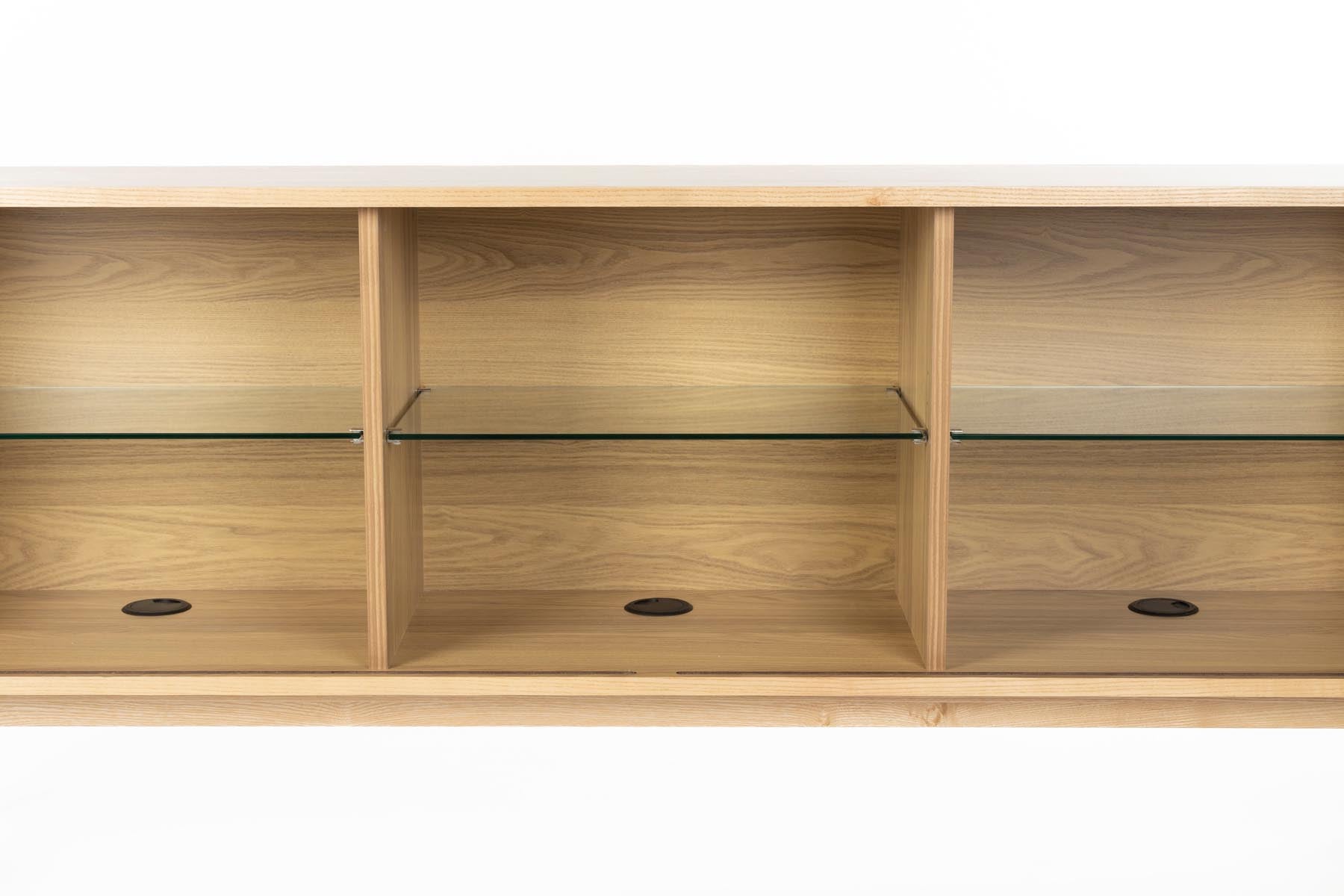 Sideboard Barbier in Natürlich präsentiert im Onlineshop von KAQTU Design AG. Sideboards ist von Zuiver