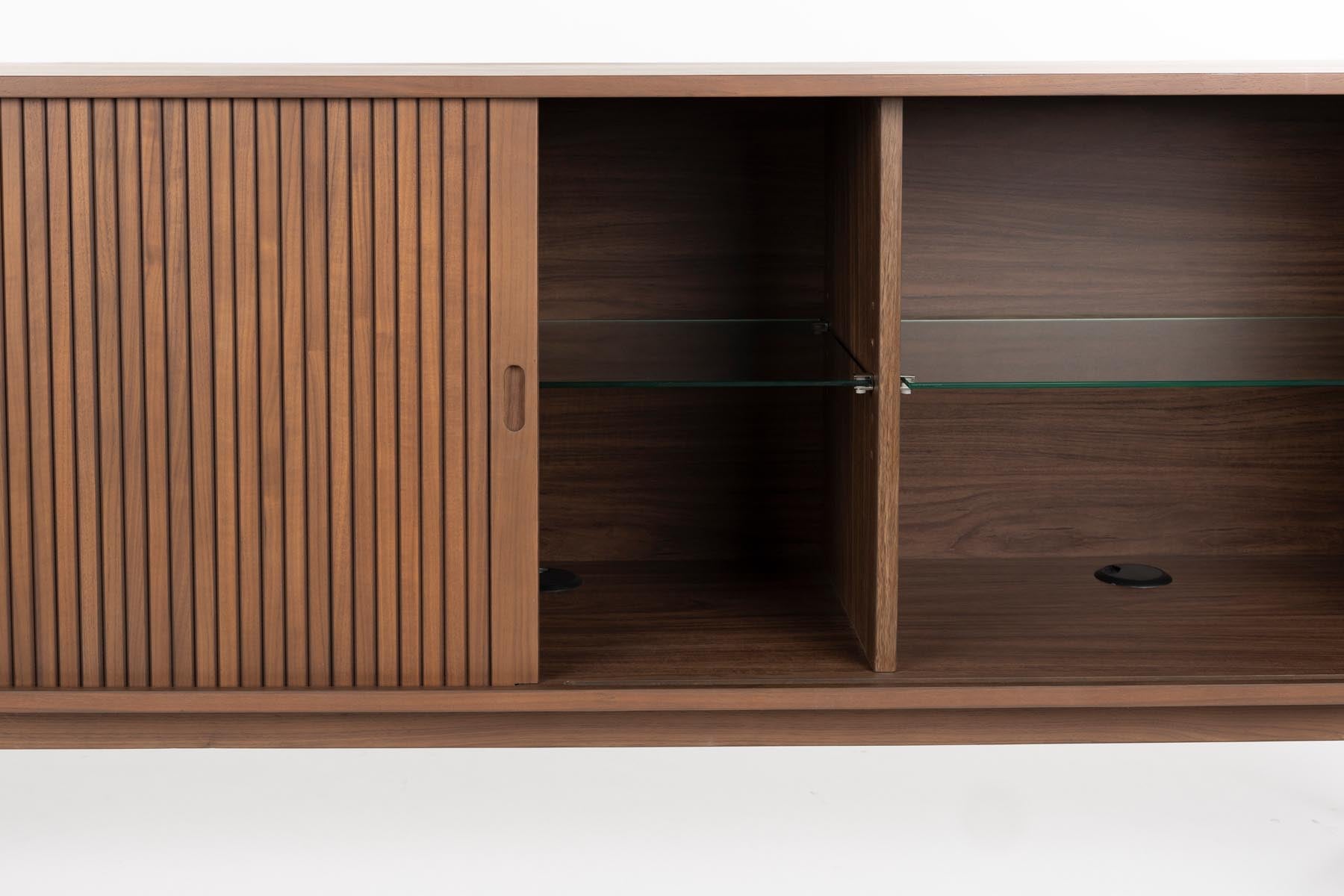 Sideboard Barbier in Braun präsentiert im Onlineshop von KAQTU Design AG. Sideboards ist von Zuiver