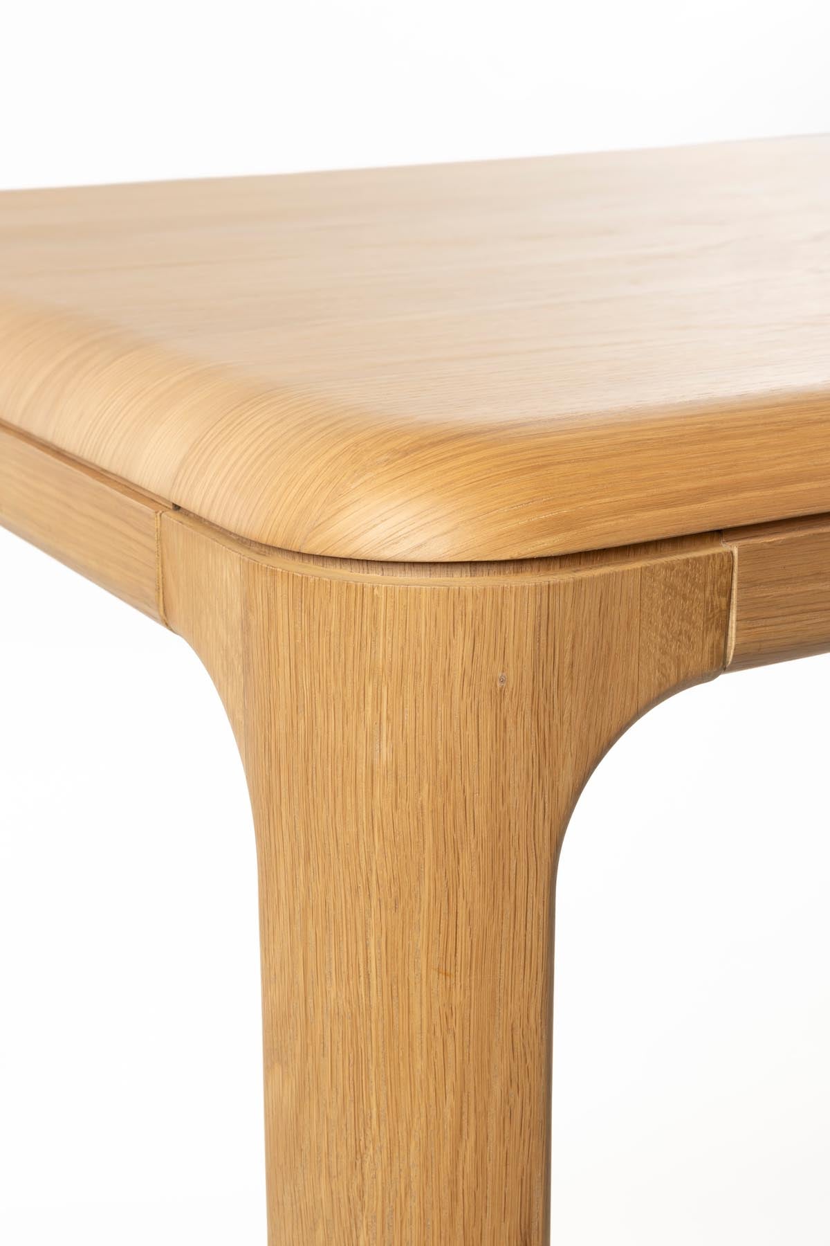 Esstisch Oever 180 in Beige präsentiert im Onlineshop von KAQTU Design AG. Esstisch ist von Zuiver