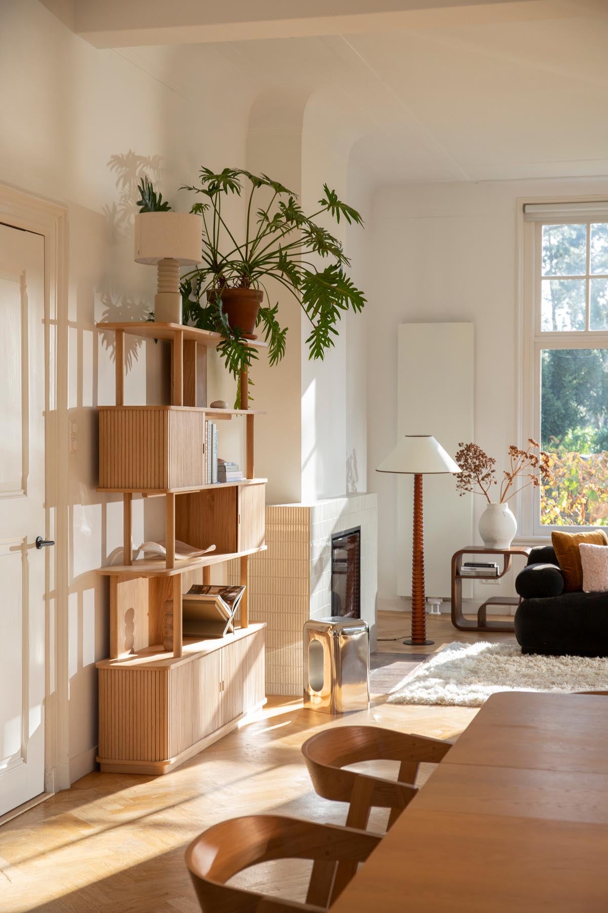 Bücherregal Barbier in Natürlich präsentiert im Onlineshop von KAQTU Design AG. Cabinet ist von Zuiver