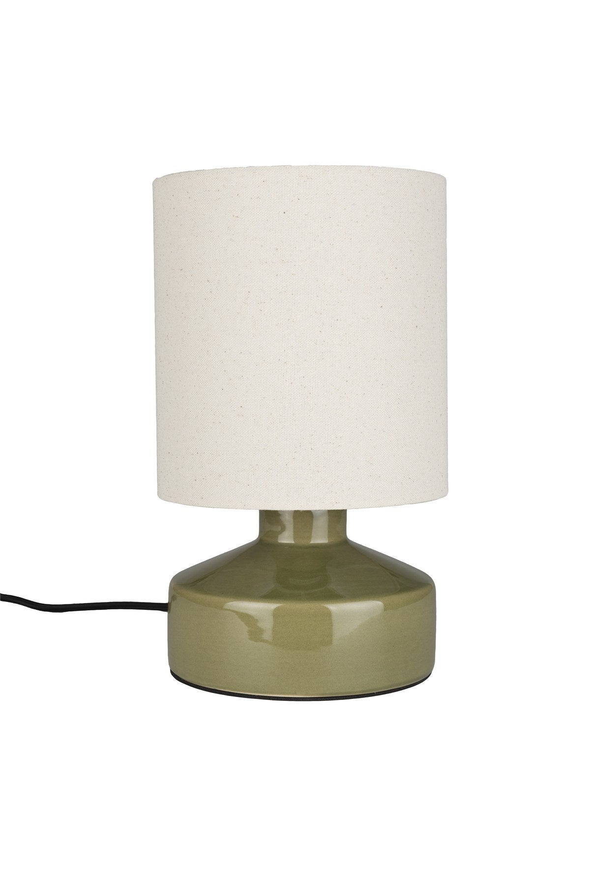 Tischlampe Nook von Zuiver in Grün: runder Lampenschirm aus Leinen auf einem Keramikfuss mit glänzender Oberfläche, Kabel aus schwarzem Textil.