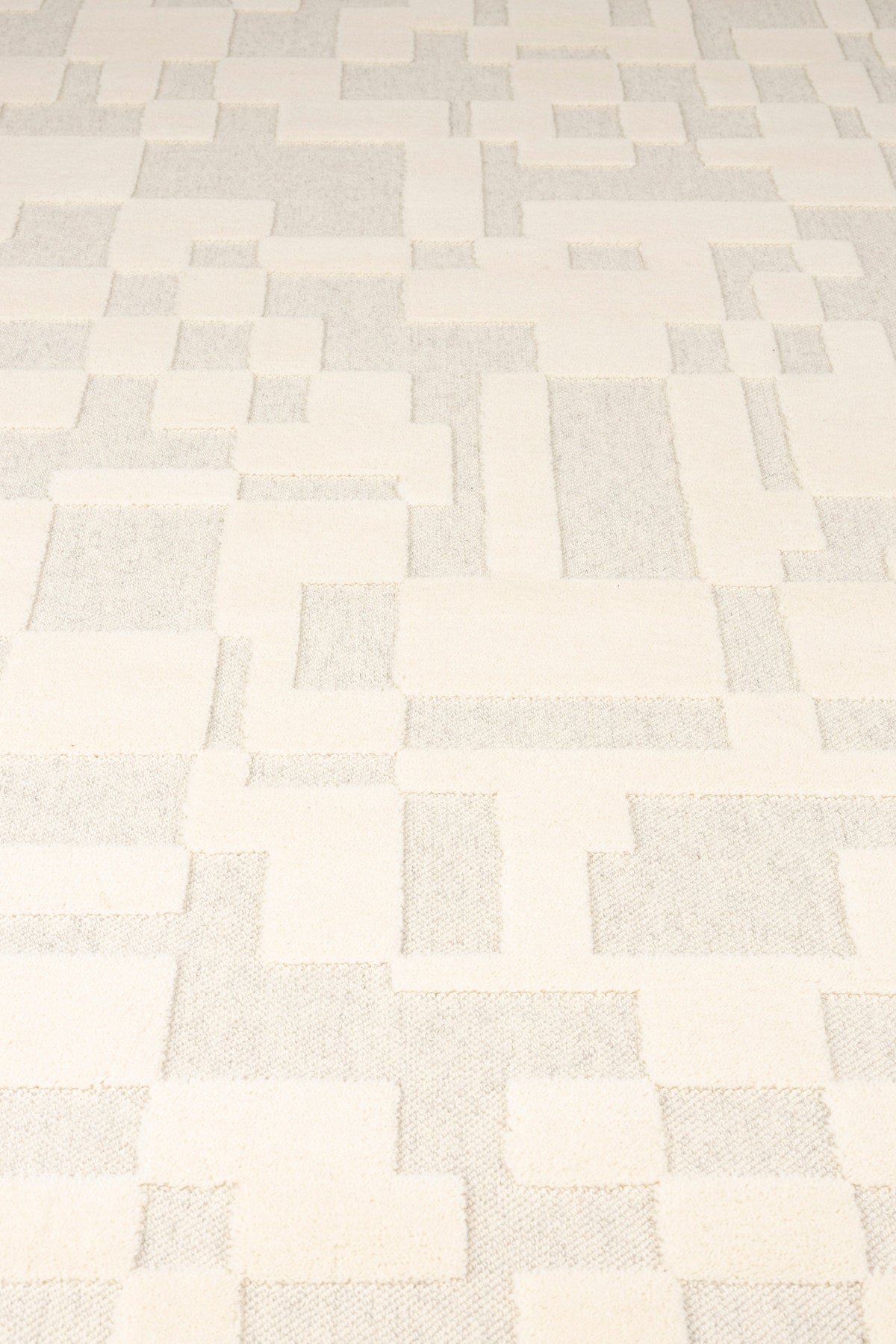 Teppich Bricks 200x300 in Grau präsentiert im Onlineshop von KAQTU Design AG. Teppich ist von Zuiver