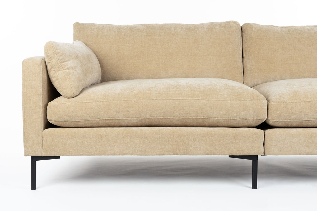 Beige gepolstertes 5-Sitzer Sofa Summer von Zuiver mit Bezug aus Acetat und Polyester, PU-Schaum-Polsterung, niedrige moderne Form.