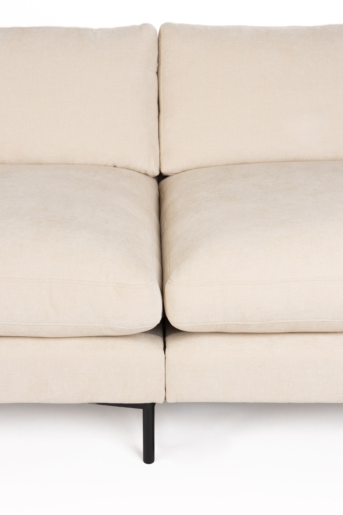 Beiges 5er Sofa Summer 7-Seater von Zuiver mit gepolsterten Kissen, Bezug aus Acetat und Polyester, PU-Schaum-Füllung, für den Innenbereich.