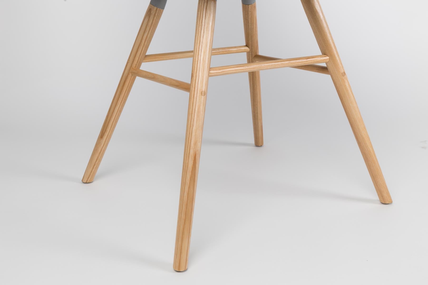 Armlehnstuhl Albert Kuip  in Taupe präsentiert im Onlineshop von KAQTU Design AG. Stuhl mit Armlehne ist von Zuiver