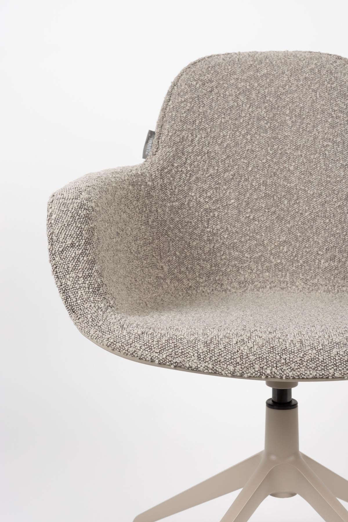 Armlehnstuhl Albert Kuip Swivel  in Taupe präsentiert im Onlineshop von KAQTU Design AG. Dreh-Schalenstuhl mit Armlehnen ist von Zuiver