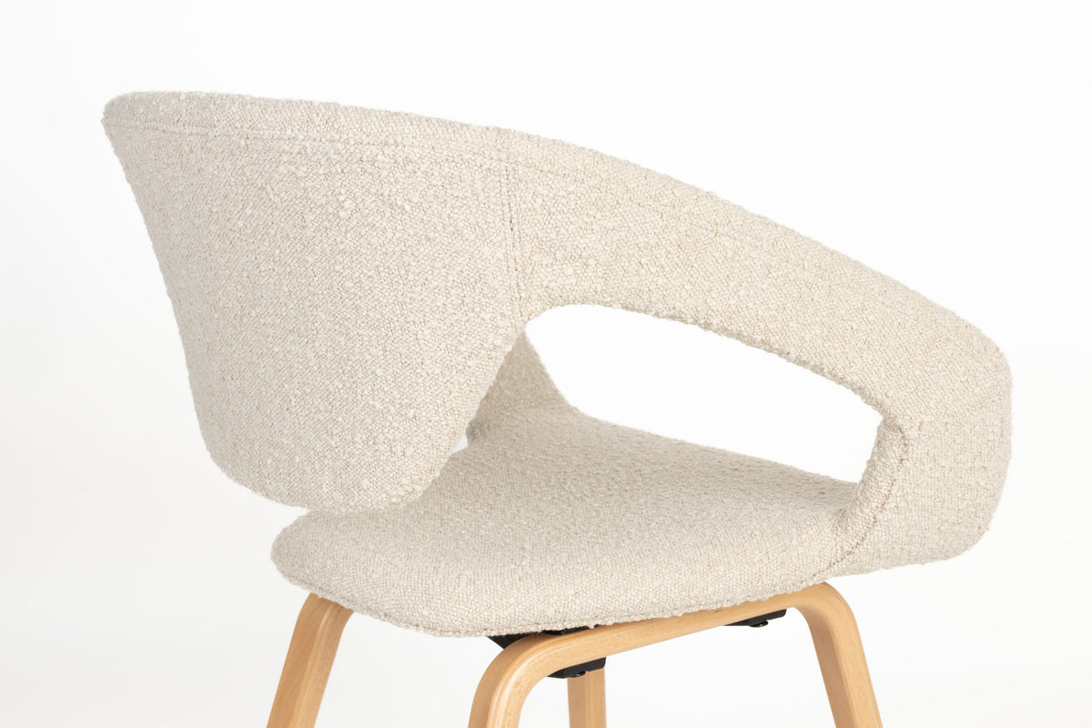 Flexback Stuhl Beige in beige präsentiert im Onlineshop von KAQTU Design AG. Stuhl mit Armlehne ist von Zuiver
