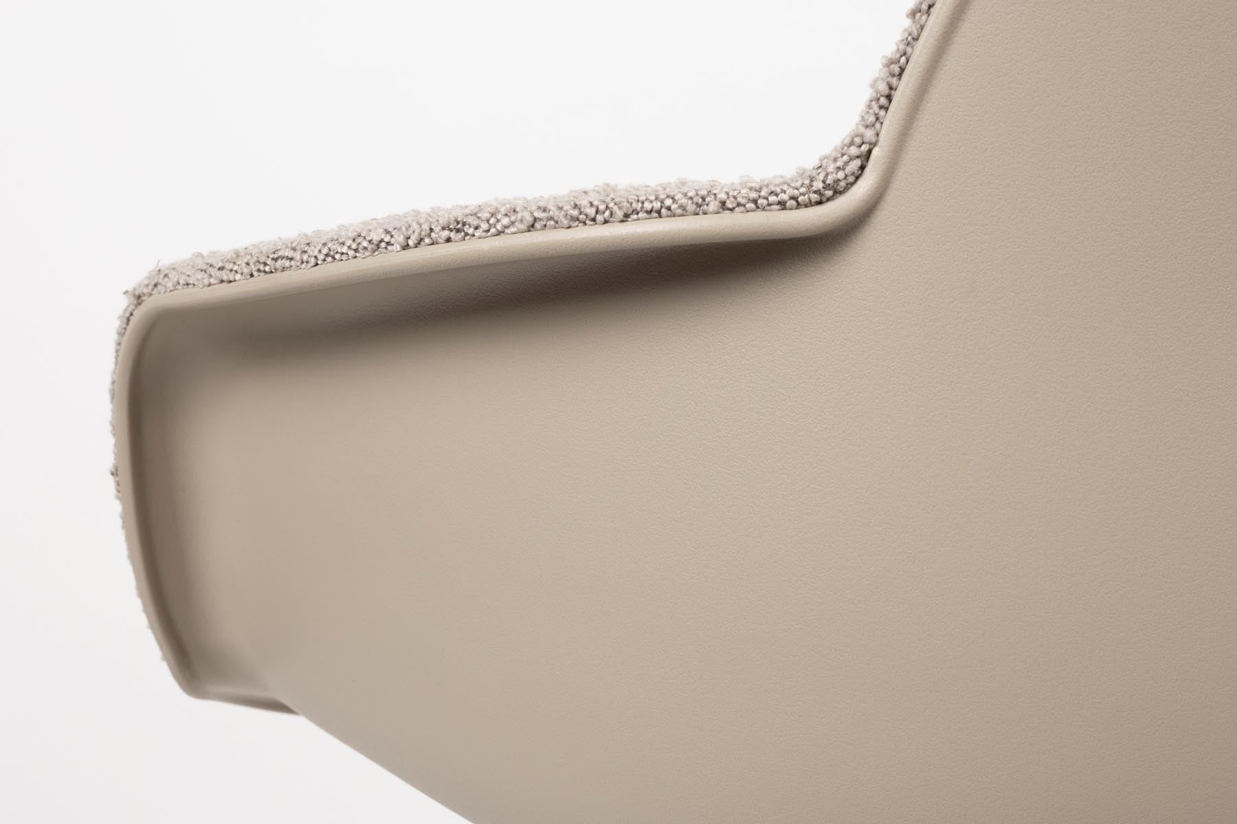 Bürostuhl mit Armlehne Albert Kuip  in Taupe präsentiert im Onlineshop von KAQTU Design AG. Bürostuhl mit Armlehne ist von Zuiver