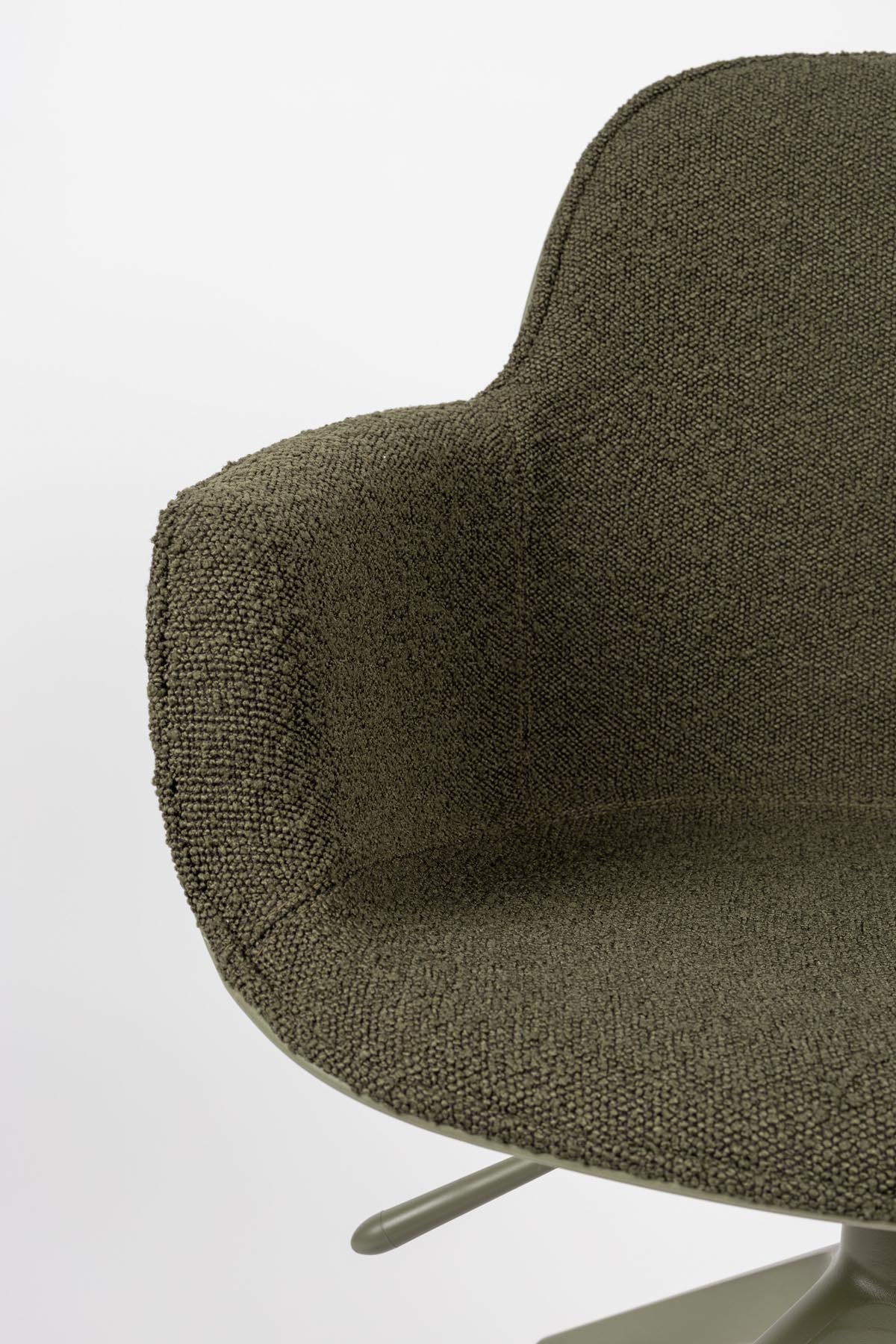 Bürostuhl mit Armlehne Albert Kuip  in Grün präsentiert im Onlineshop von KAQTU Design AG. Bürostuhl mit Armlehne ist von Zuiver