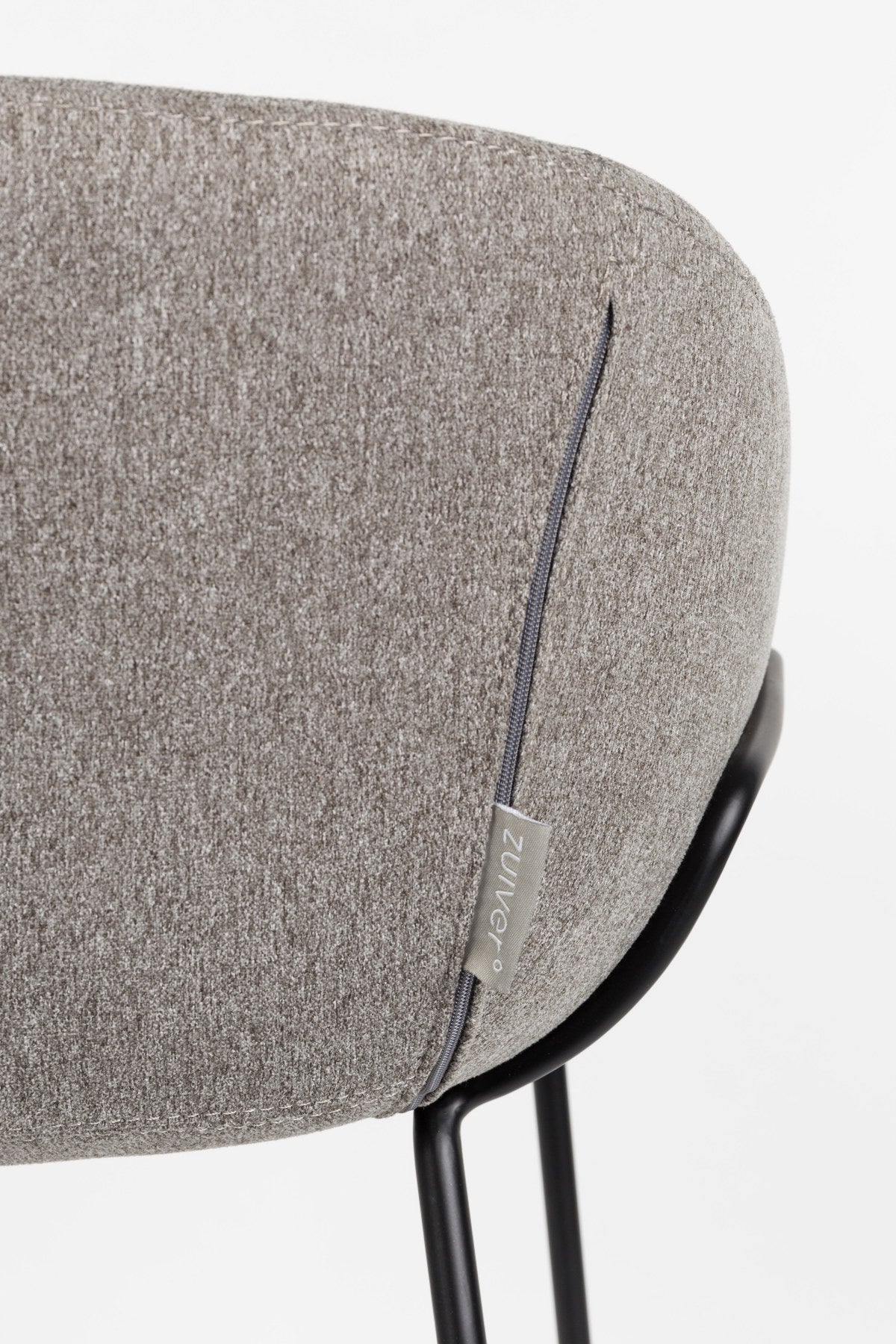 Barstuhl Feston in Grau präsentiert im Onlineshop von KAQTU Design AG. Barstuhl ist von Zuiver