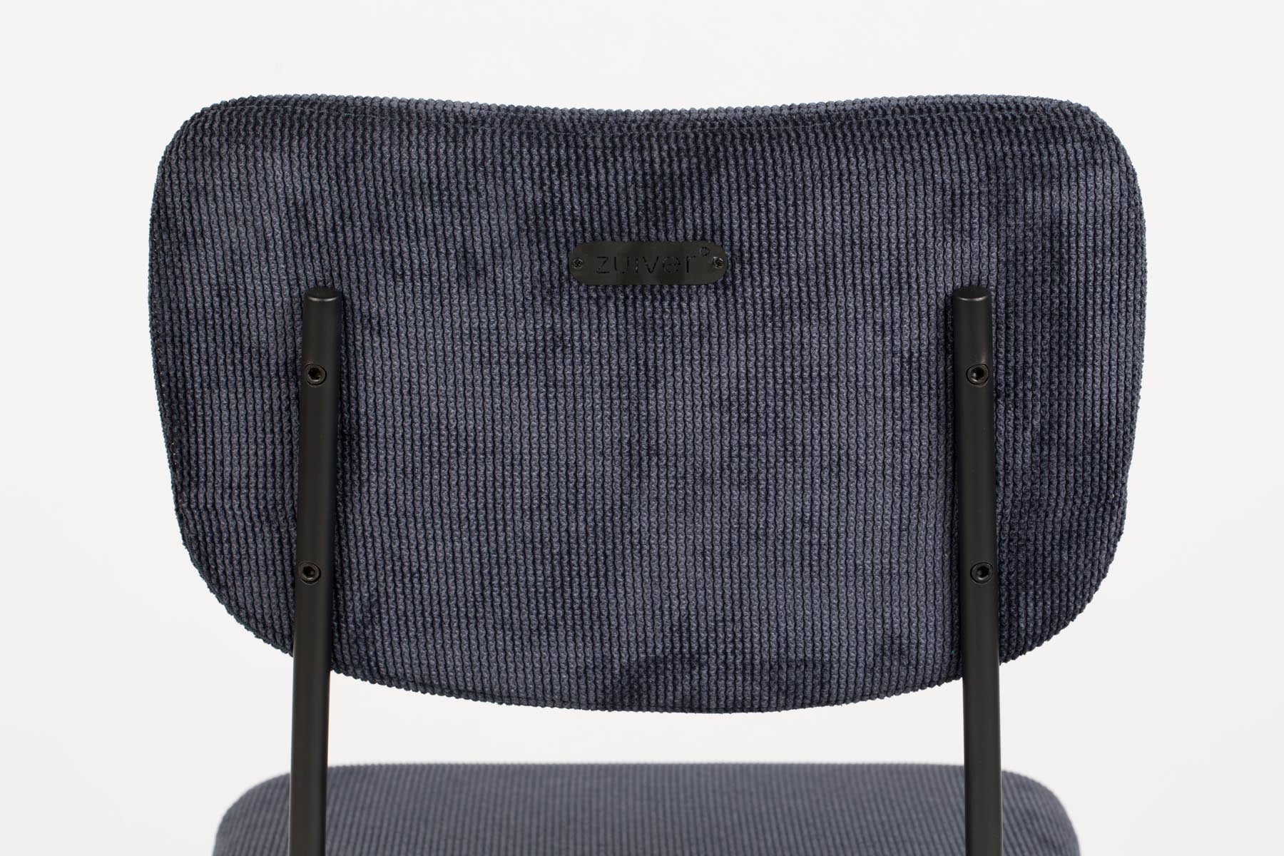 Barstuhl Benson in Dunkelblau präsentiert im Onlineshop von KAQTU Design AG. Barstuhl ist von Zuiver