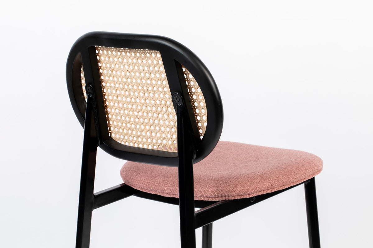 Barstuhl Spike in Rosa präsentiert im Onlineshop von KAQTU Design AG. Barstuhl ist von Zuiver