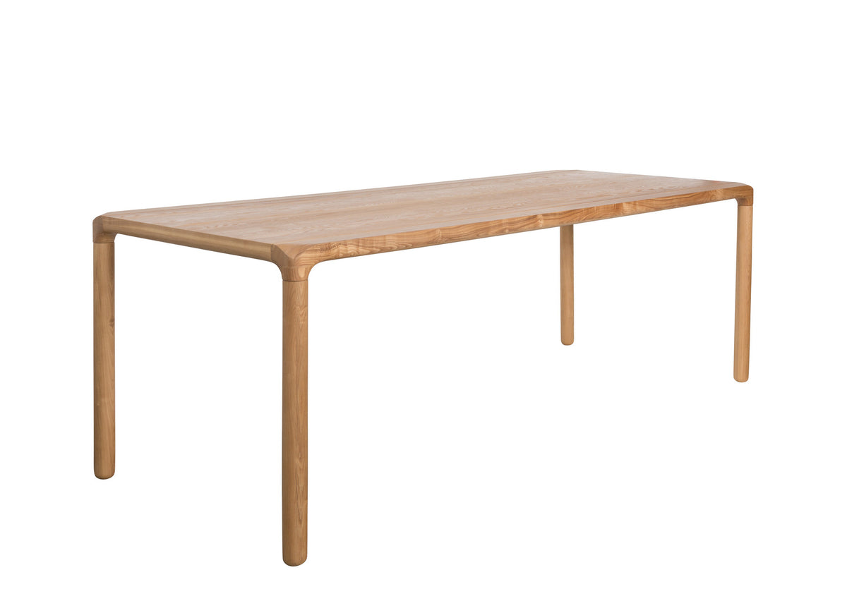 Tisch Storm in Natur präsentiert im Onlineshop von KAQTU Design AG. Esstisch ist von Zuiver