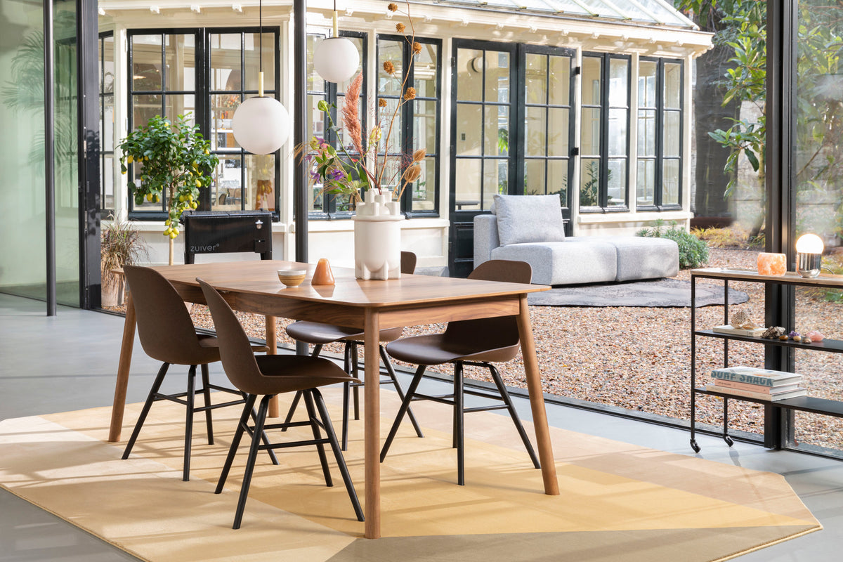 Tisch Glimps in Braun präsentiert im Onlineshop von KAQTU Design AG. Esstisch ist von Zuiver
