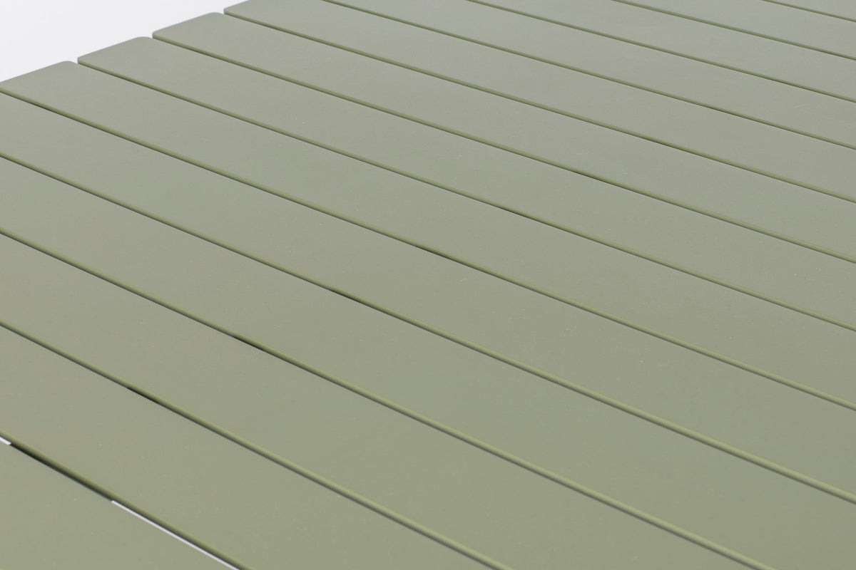 Gartentisch Vondel in Grün präsentiert im Onlineshop von KAQTU Design AG. Gartentisch ist von Zuiver