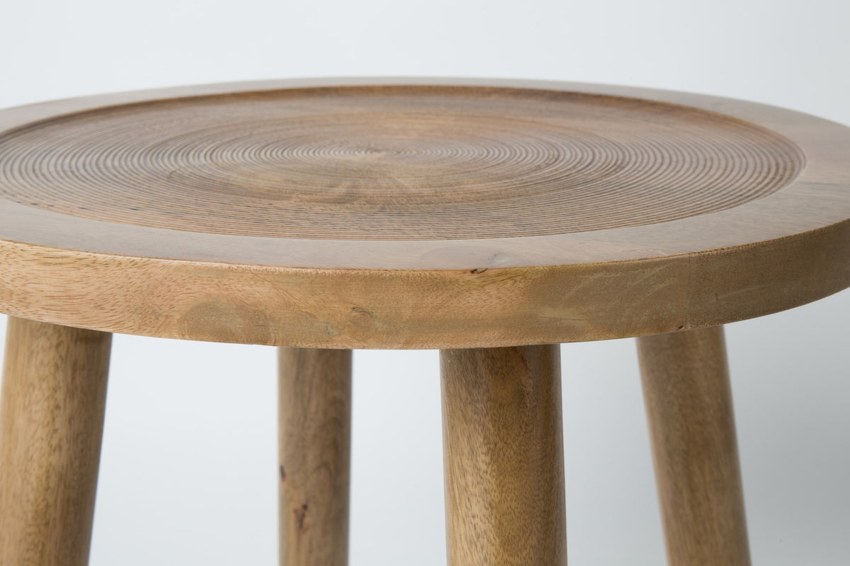 Beistelltisch Dendron in Natur präsentiert im Onlineshop von KAQTU Design AG. Couchtisch ist von Zuiver