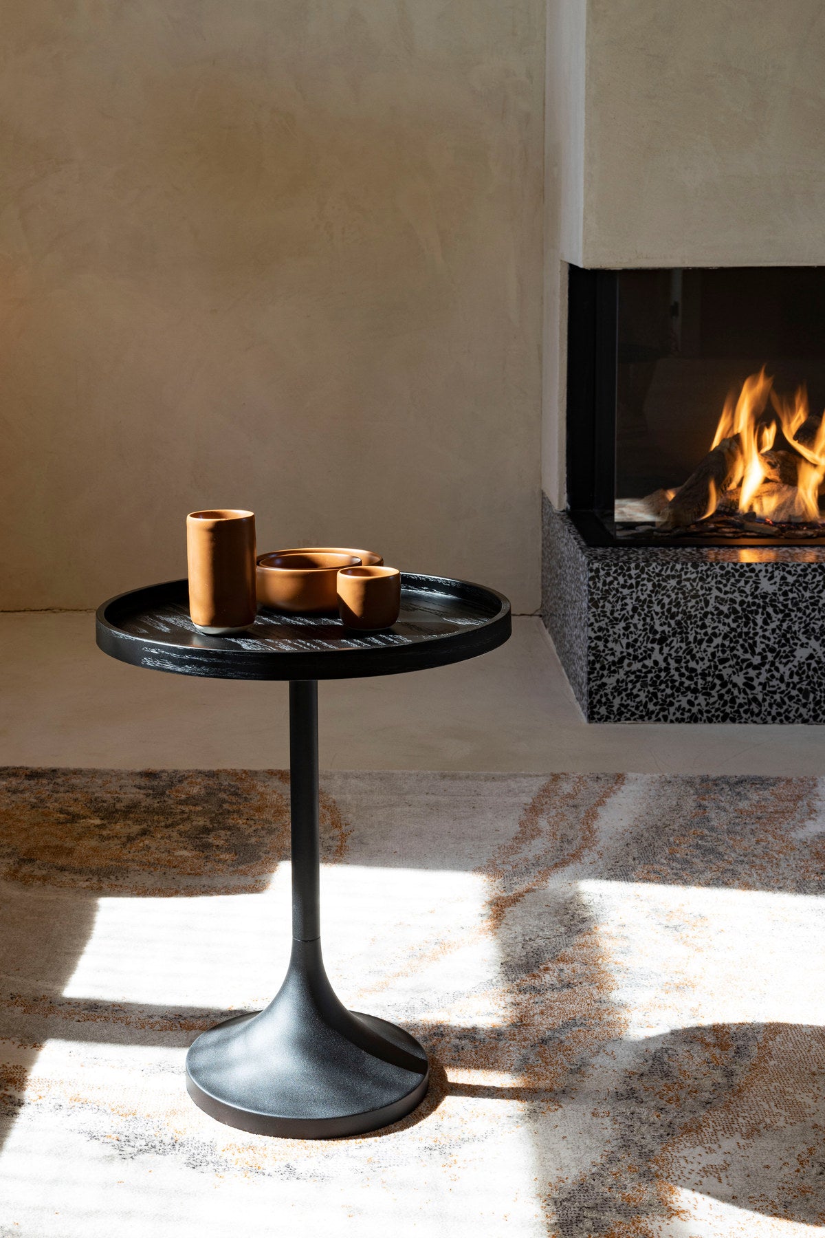 Beistelltisch Jason in Schwarz präsentiert im Onlineshop von KAQTU Design AG. Couchtisch ist von Zuiver