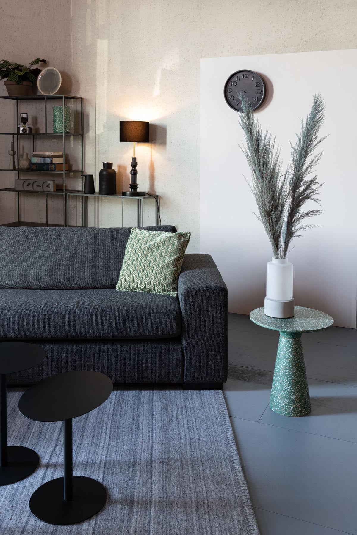 Beistelltisch Victoria in Grün präsentiert im Onlineshop von KAQTU Design AG. Beistelltisch ist von Zuiver