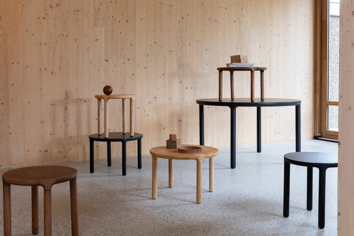 Coffee Tisch Storm in Braun präsentiert im Onlineshop von KAQTU Design AG. Couchtisch ist von Zuiver