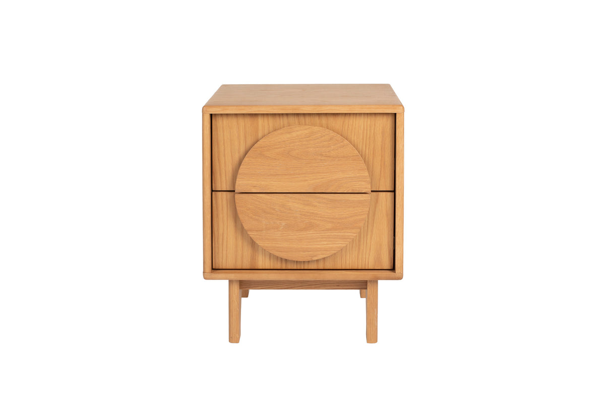 Beistelltisch / Bedstand Groove in Natural Oak präsentiert im Onlineshop von KAQTU Design AG. Beistelltisch ist von Zuiver