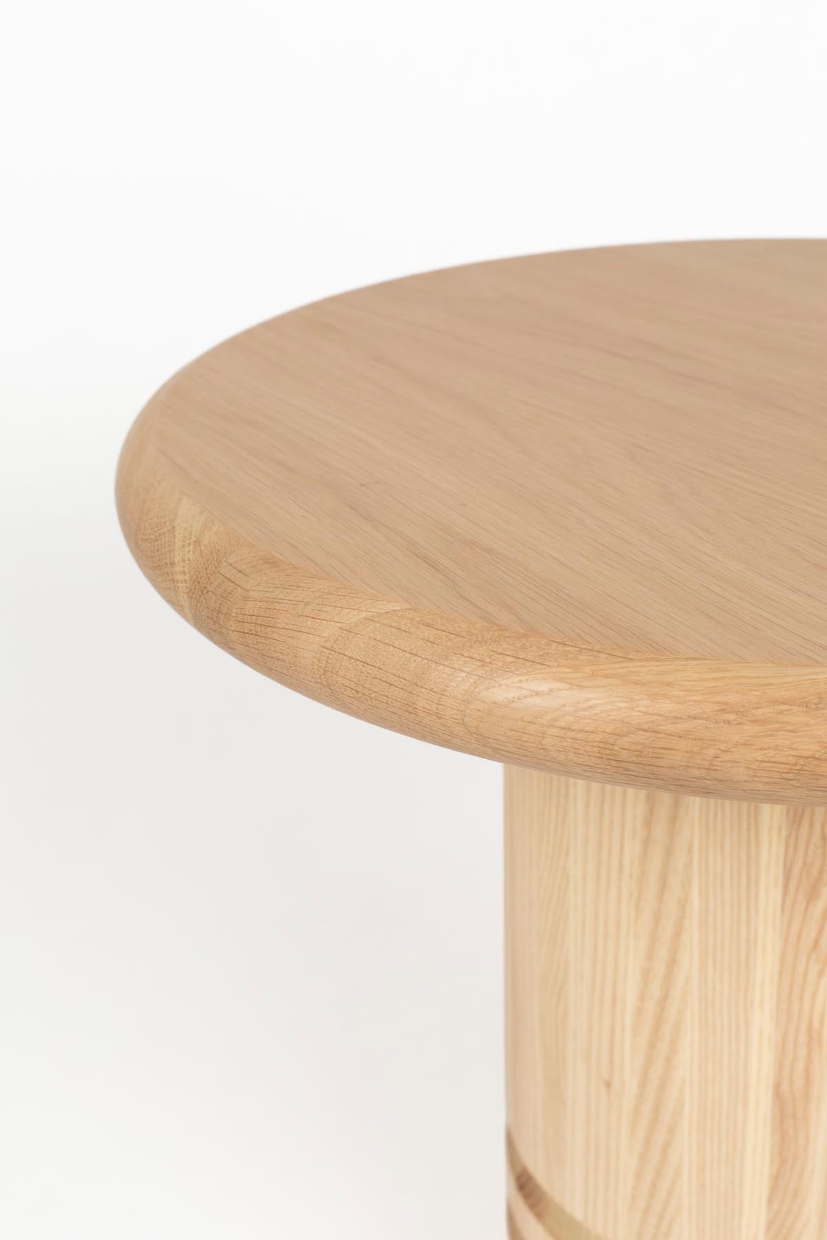 Chunk Beistelltisch in beige präsentiert im Onlineshop von KAQTU Design AG. Beistelltisch ist von Zuiver