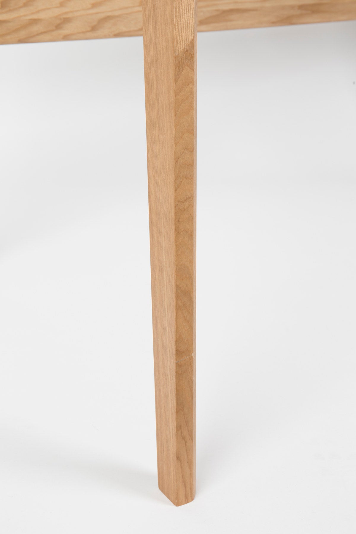 Bürotisch Barbier in Natur präsentiert im Onlineshop von KAQTU Design AG. Schreibtisch ist von Zuiver