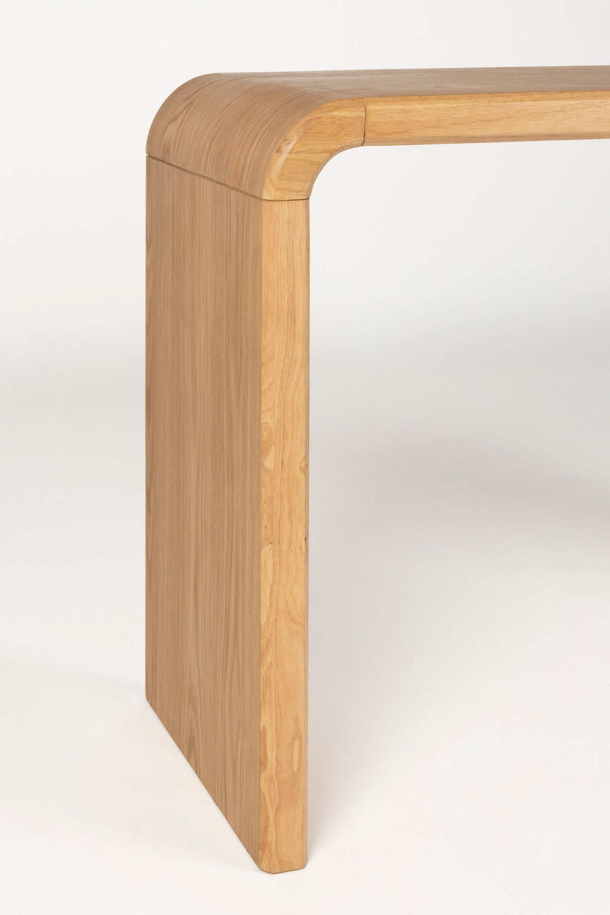 Konsolentisch Brave in Braun präsentiert im Onlineshop von KAQTU Design AG. Konsolentisch ist von Zuiver
