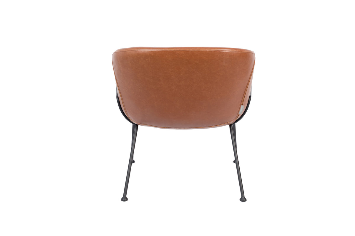 Lounge Sessel Feston in Braun präsentiert im Onlineshop von KAQTU Design AG. Sessel mit Armlehnen ist von Zuiver