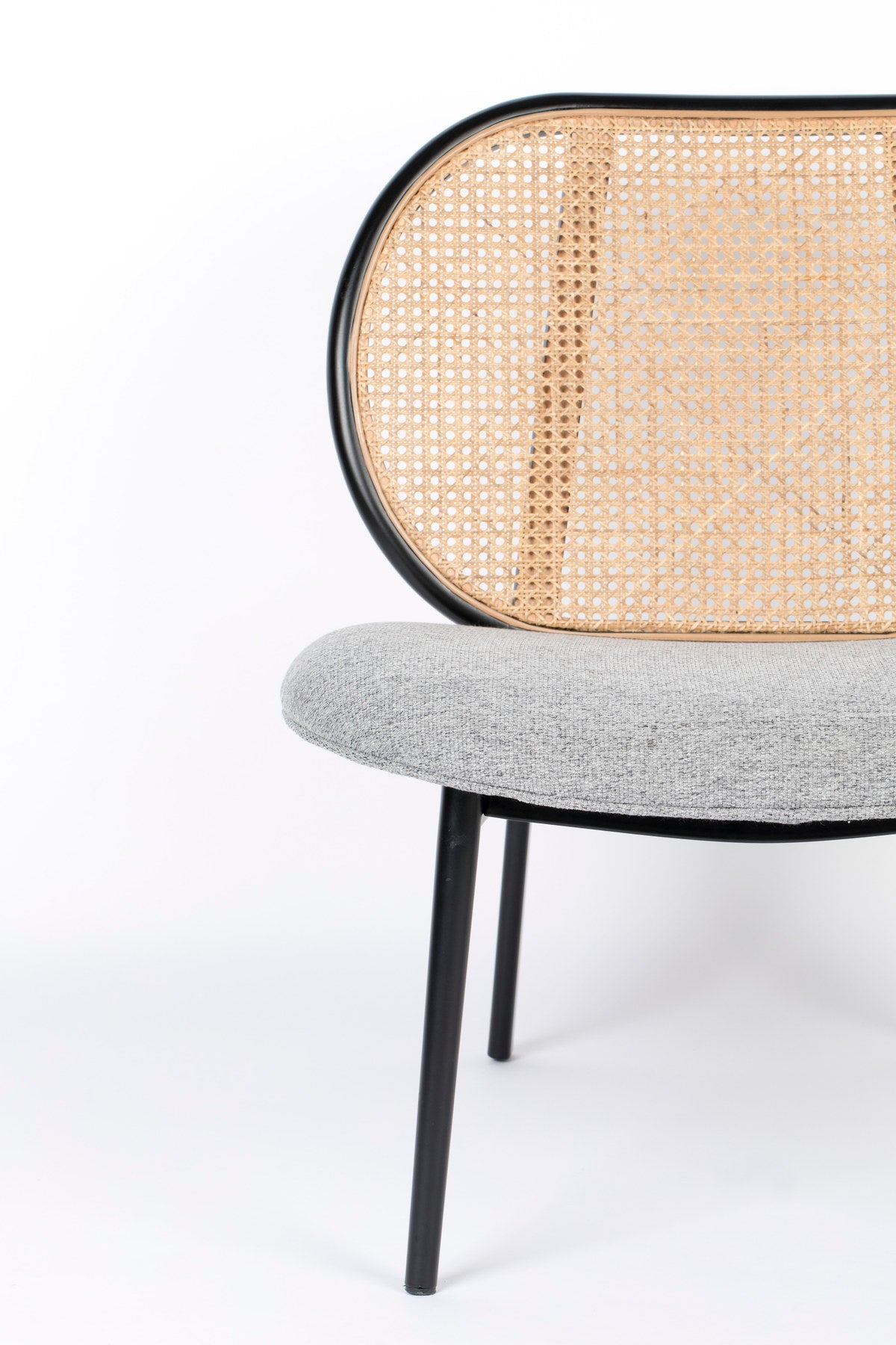 Lounge Sessel Spike in Grau präsentiert im Onlineshop von KAQTU Design AG. Sessel ist von Zuiver
