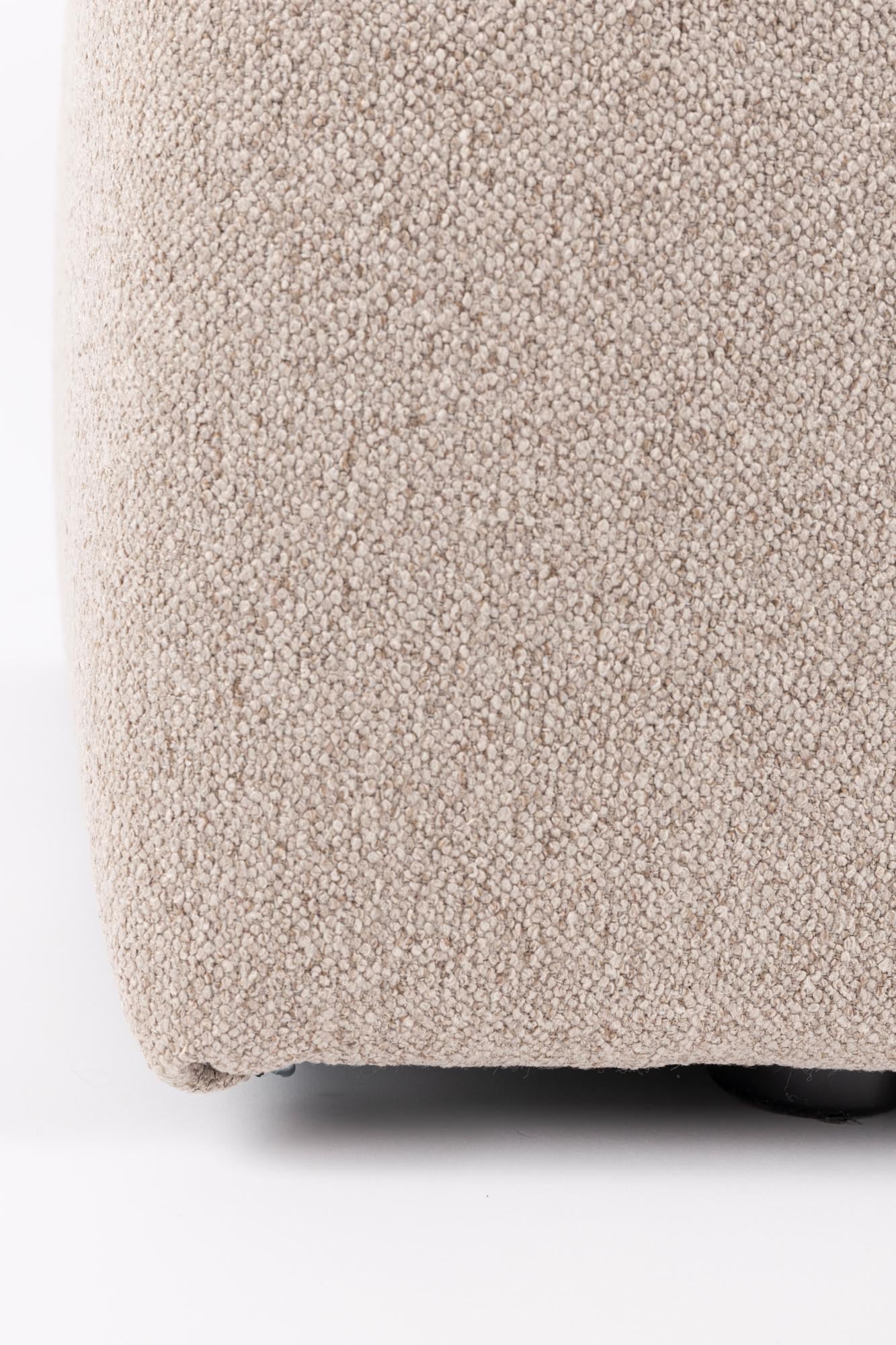 Das Prosper Sofa Element 1-seater von Zuiver bietet modernen Komfort und stilvolles Design für Ihr Zuhause.