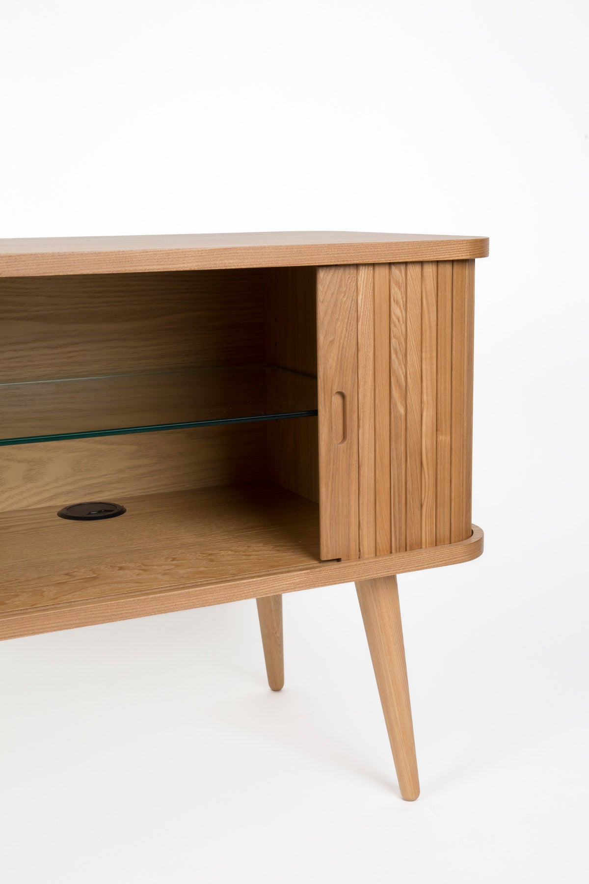 Sideboard Barbier in Natur präsentiert im Onlineshop von KAQTU Design AG. High-Sideboard ist von Zuiver