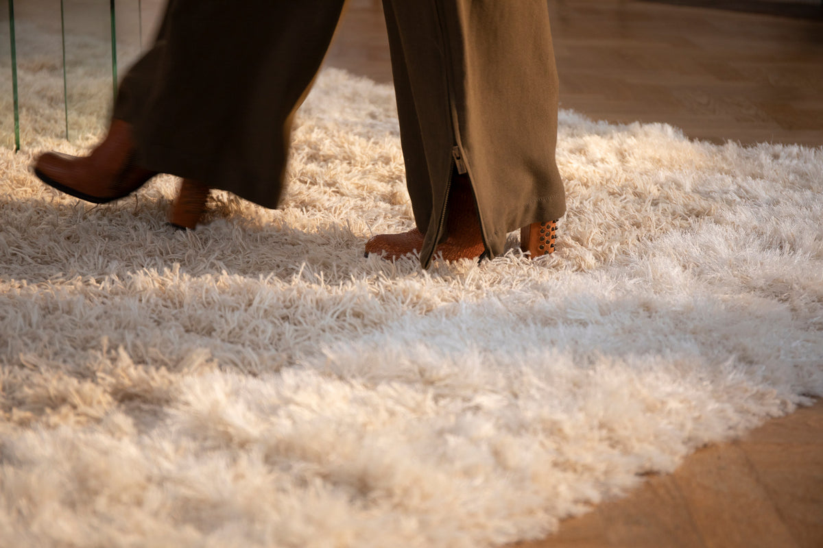 Curly Teppich 200x290 in beige präsentiert im Onlineshop von KAQTU Design AG. Teppich ist von Zuiver