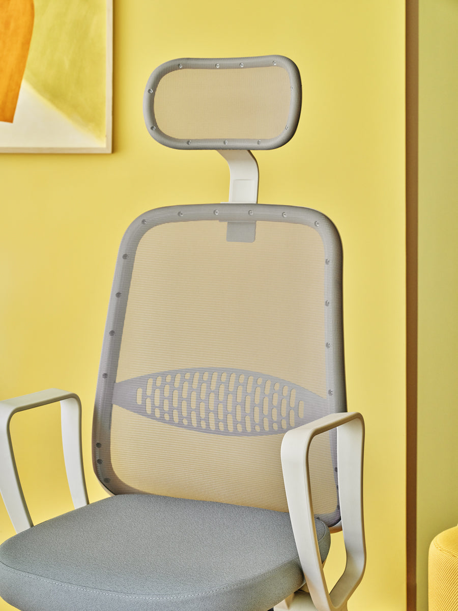 Astro ASR01 - Bürostuhl in  präsentiert im Onlineshop von KAQTU Design AG. Bürostuhl ist von Mdd