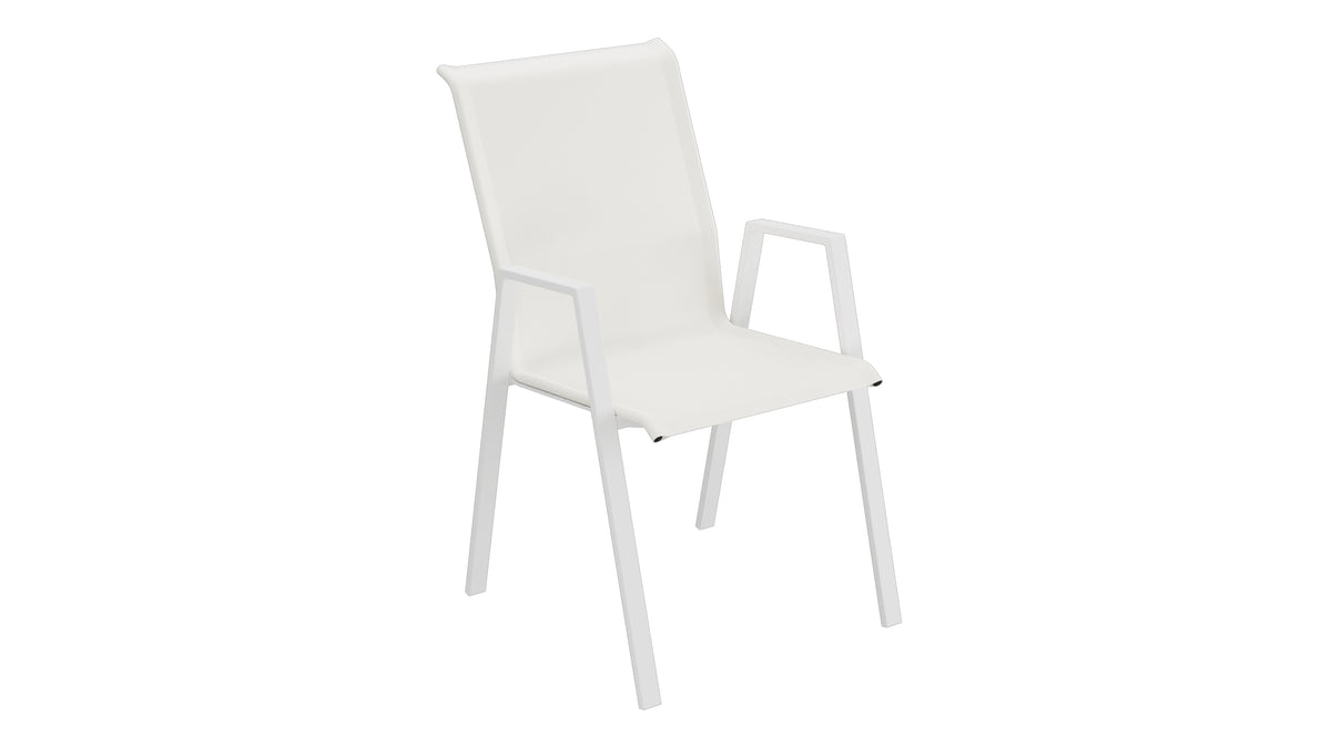 Luzern Textil-Sessel  mit Armlehne Comfort in Weiss präsentiert im Onlineshop von KAQTU Design AG. Gartenstuhl ist von Schaffner