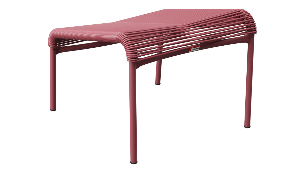 Säntis Spaghetti-Fusshocker in Bordeaux präsentiert im Onlineshop von KAQTU Design AG. Hocker Outdoor ist von Schaffner