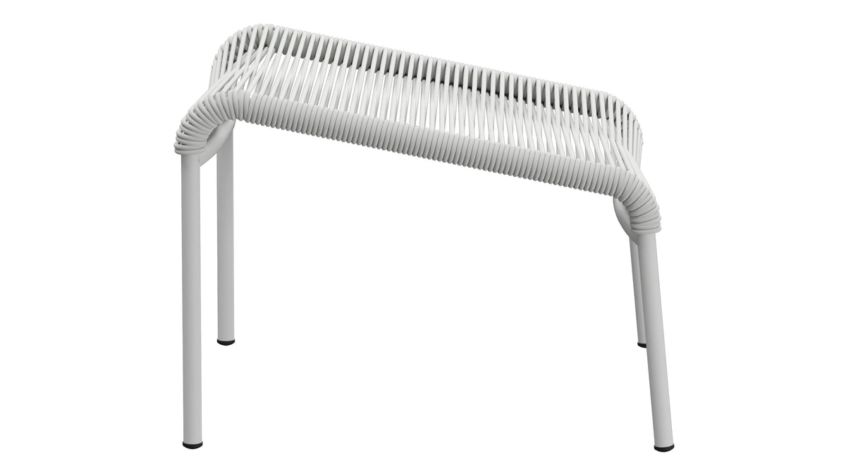 Säntis Spaghetti-Fusshocker in Alusilber präsentiert im Onlineshop von KAQTU Design AG. Hocker Outdoor ist von Schaffner