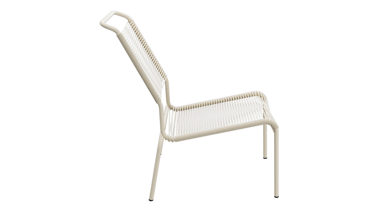 Säntis Spaghetti-Lounger ohne Armlehne Hochlehner in Pastellsand präsentiert im Onlineshop von KAQTU Design AG. Outdoor-Sessel ist von Schaffner