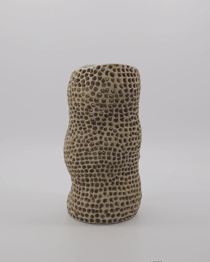 Beige HDPan Vase von House Doctor: Modernes Design für Ihr Zuhause.