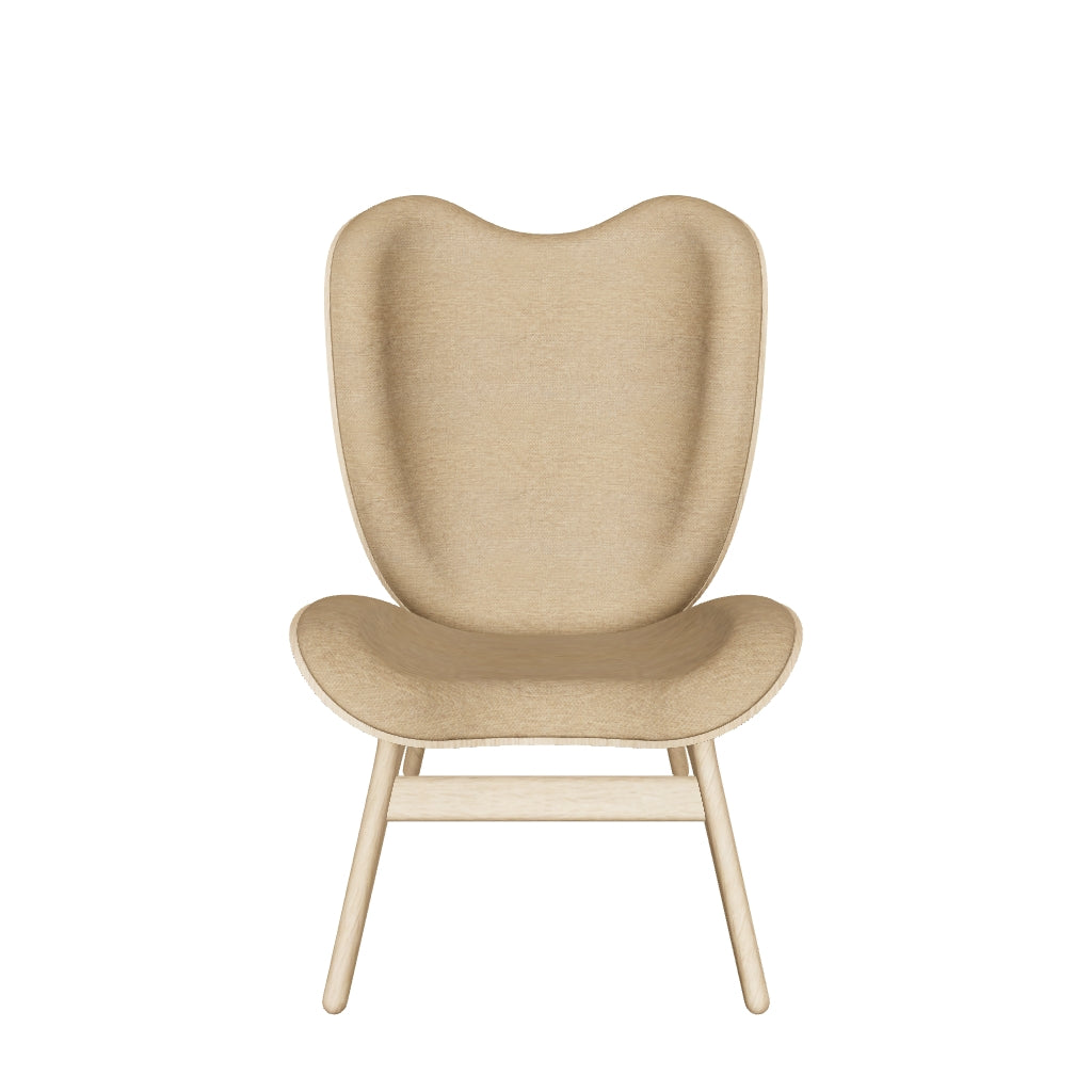 Eleganter A Conversation Piece Tall Sessel von Umage in warmem Sugar Brown, ideal für stilvolle Räume und gemütliche Gespräche.