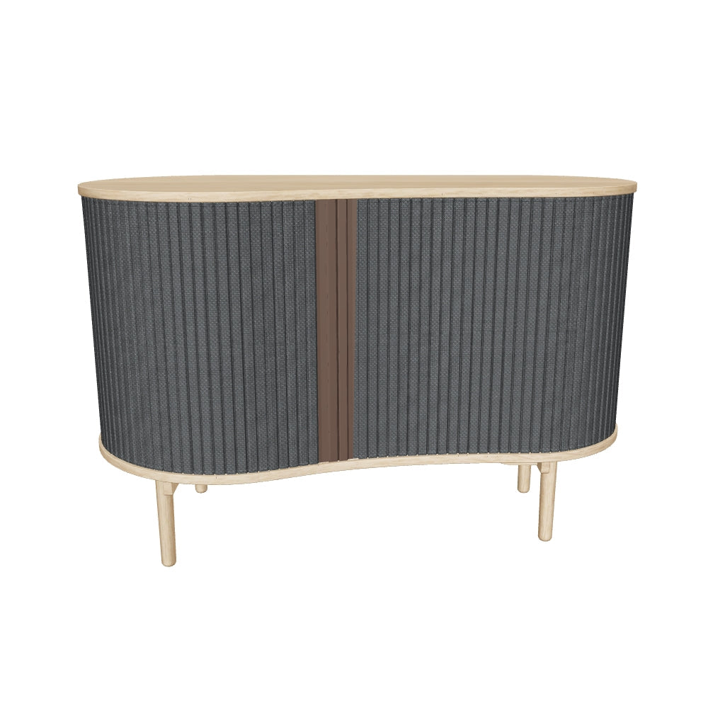 Elegante Audacious Kommode von Umage in schickem Shadow-Finish, ideal für zeitgemäße Einrichtung und funktionale Stauraumgestaltung.