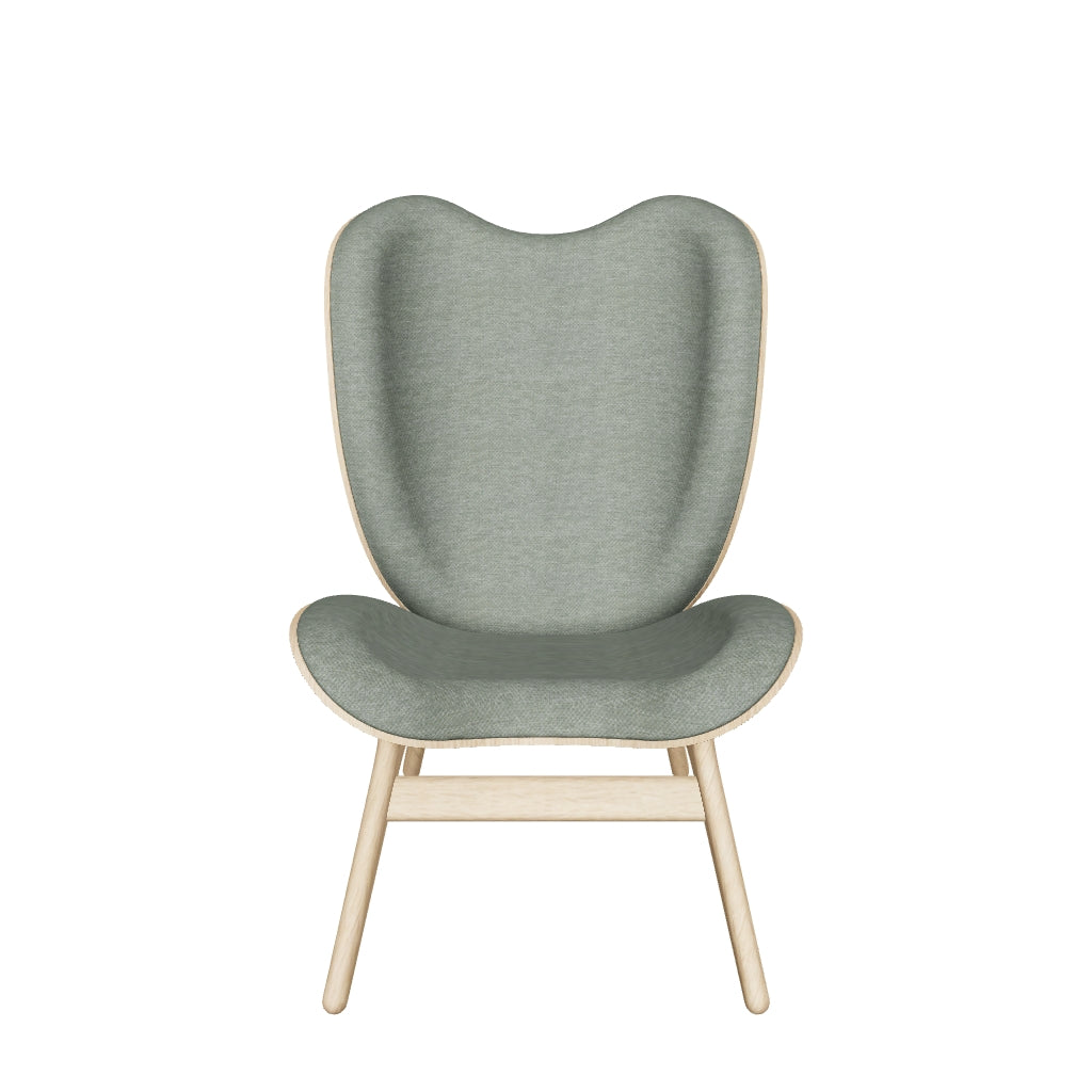 Moderner A Conversation Piece Tall Sessel von Umage, der durch seine markante Form und hochwertige Verarbeitung zum Blickfang in jedem Wohnraum wird.