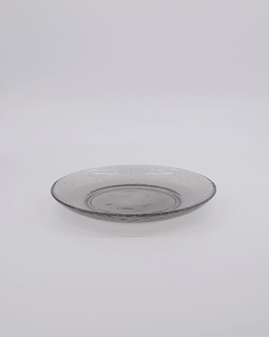 Stilvoller HDRain Teller in Grün von House Doctor für moderne Tische.