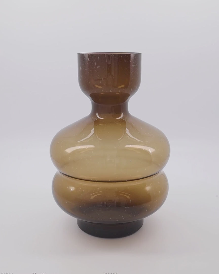 Vase Organi von House Doctor: Kunstvolle Form mit natürlichem Charme.